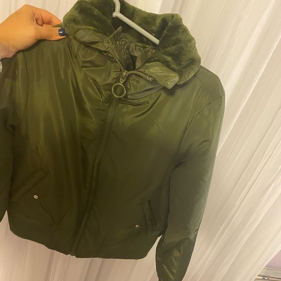 Green Zip Up Jacket - Picture 2 of 4